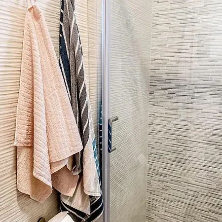 Apartment Milena 8 Mandre