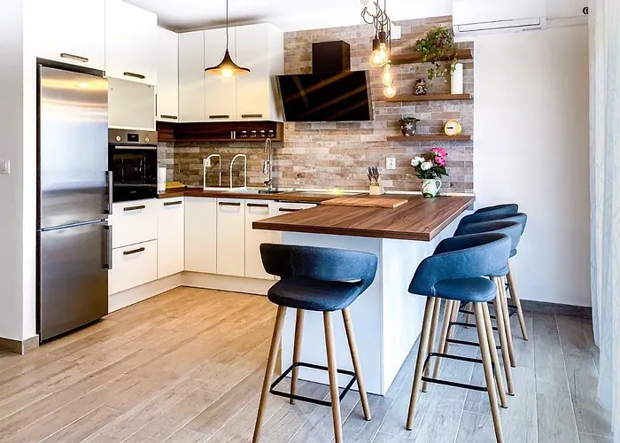 Milena 8 Apartment *